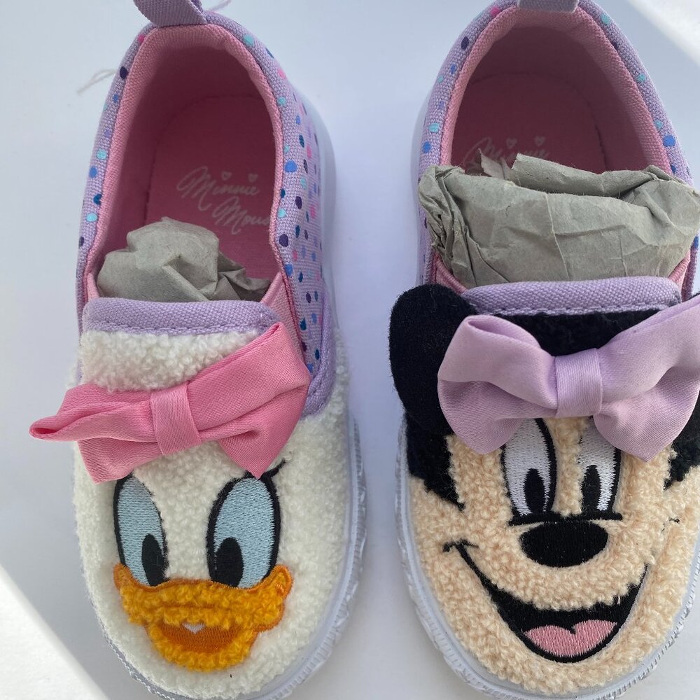 Disney Kids Daisy Duck & Minnie Mouse Plush Slip-On Sneakers Pink Purple